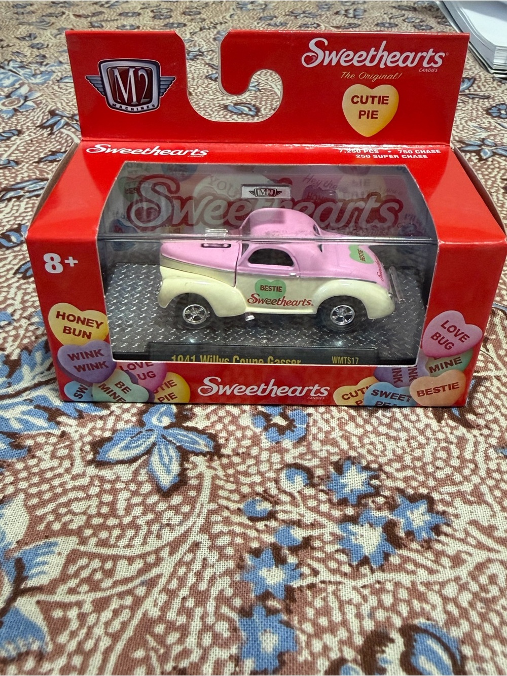 M2 Machines Sweethearts Cutie Pie 1941 Willys Coupe - Pink & Cream